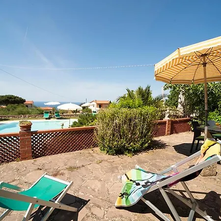 בית נופש Da Angiolina מרצ'אנה