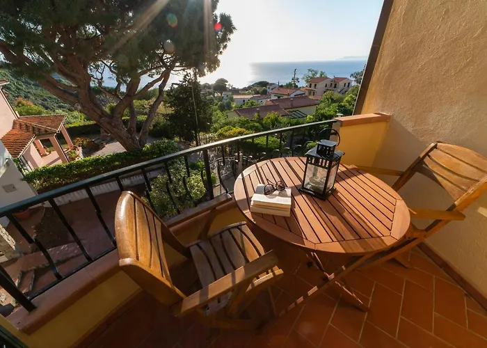 Da Angiolina 펜션 마르차나